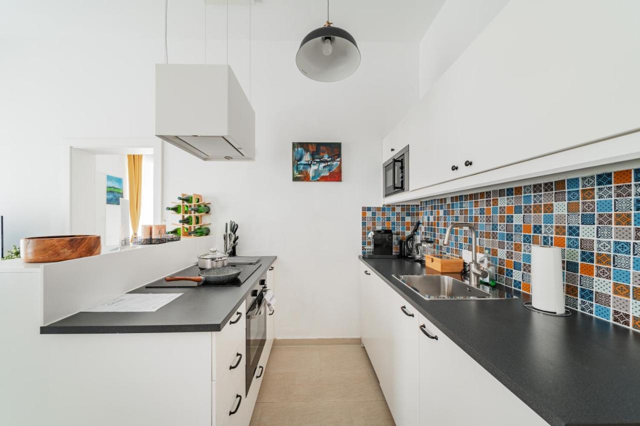 15 C&J'S Apartment Вена Экстерьер фото